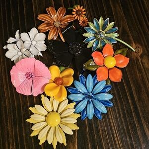 Flower Pin Bundle